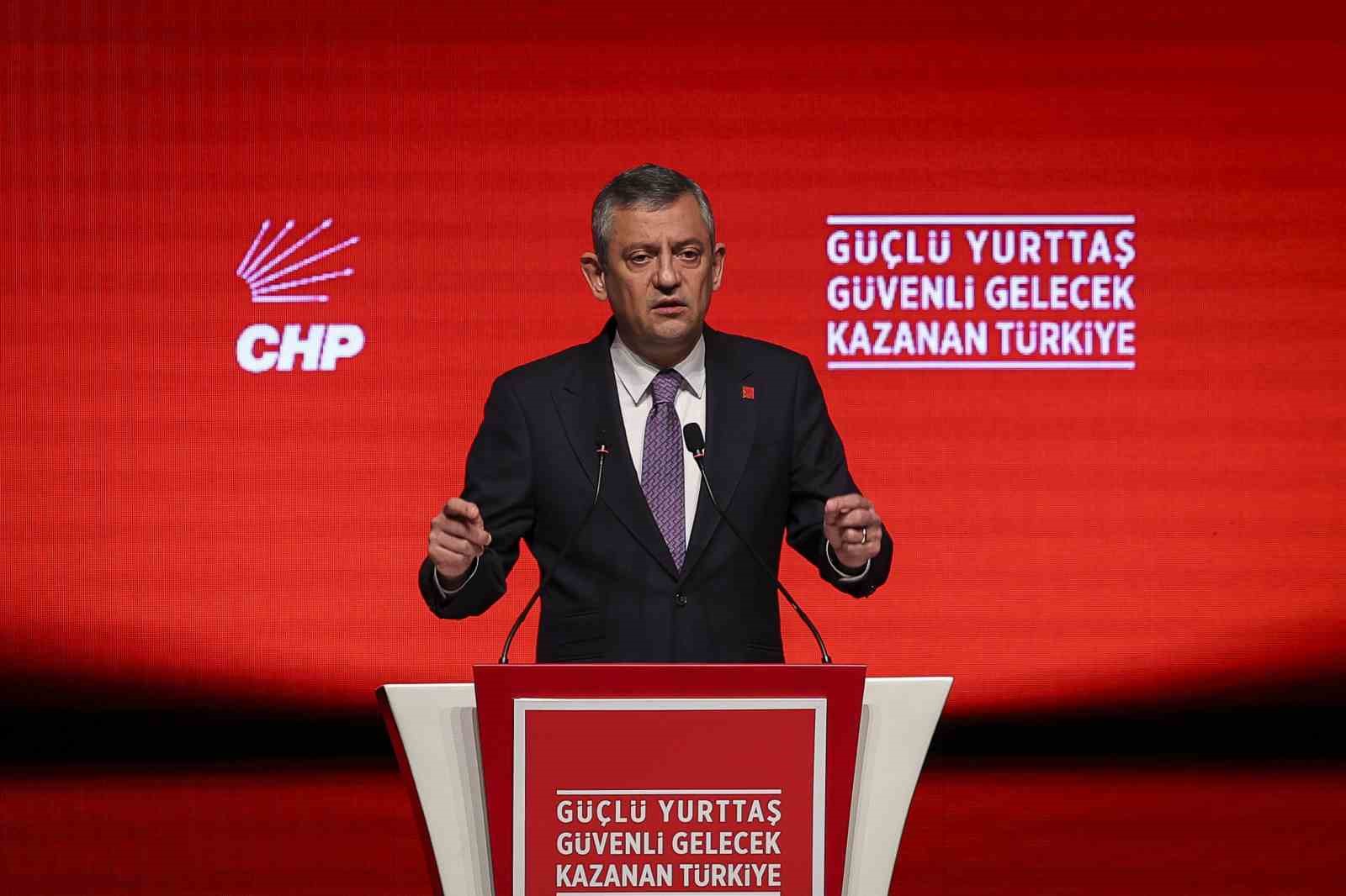 CHP Genel Başkanı Özel: "Programımızla herkese kendisini ait hissedeceği, güven duyacağı, sırtını yaslayacağı bir devlet vadediyoruz"