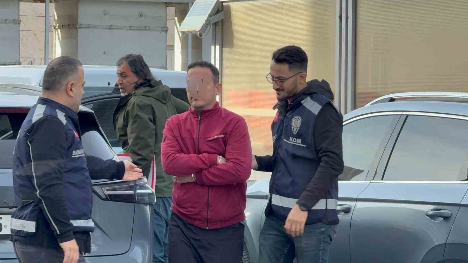 Şube müdürü 30 bin euro zimmet iddiasıyla tutuklandı