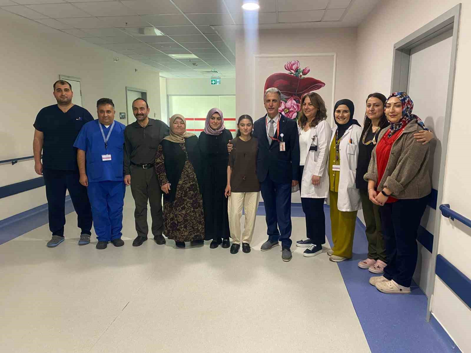 Ablasının bağışı ona can oldu: Genç doktor adayı şimdi başkalarına umut olacak