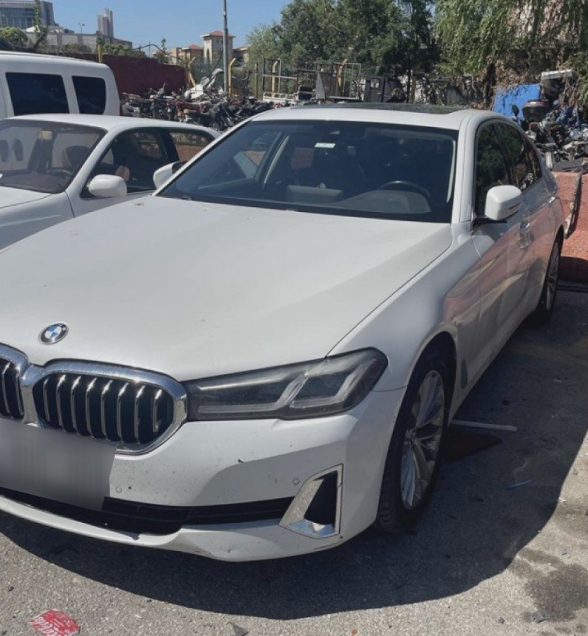 Düğün takılarıyla otomobil almak isteyen yeni evli çift 1 milyon 648 bin lira dolandırıldı
