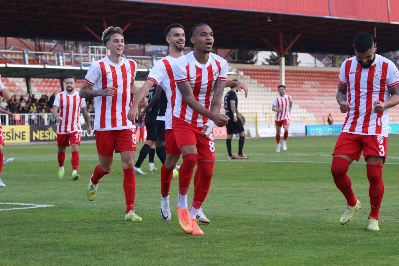 Trendyol 1. Lig: Boluspor: 4 - Amed Sportif Faaliyetler: 1
