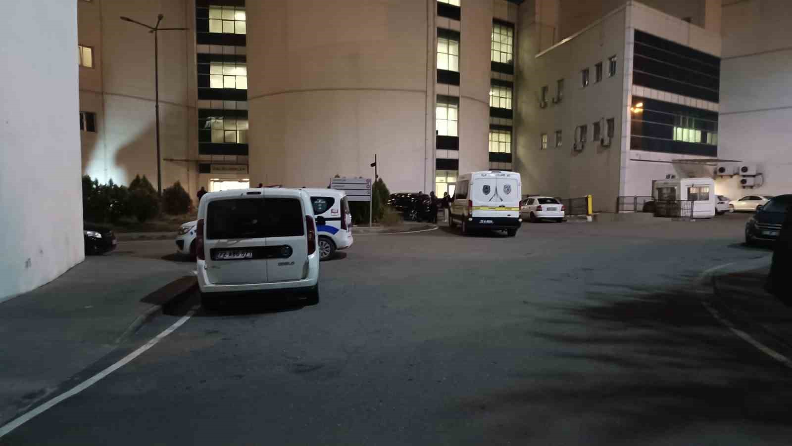 Batman’da hastanenin 5. katından atlayan şahıs hayatını kaybetti