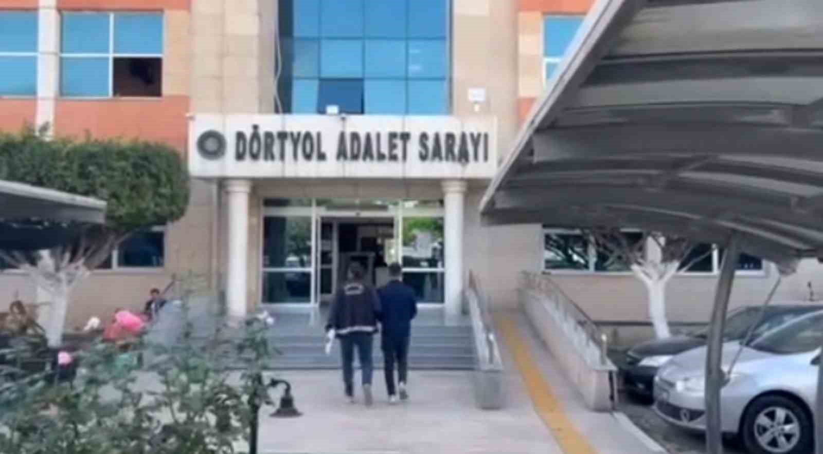 D&ouml;rtyol&rsquo;da yağma ve silahla tehdit ş&uuml;phelisi tutuklandı
