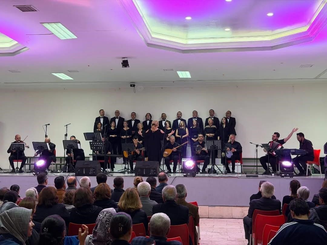 Sarıg&ouml;l&rsquo;de Atat&uuml;rk&rsquo;&uuml;n sevdiği şarkılar seslendirildi
