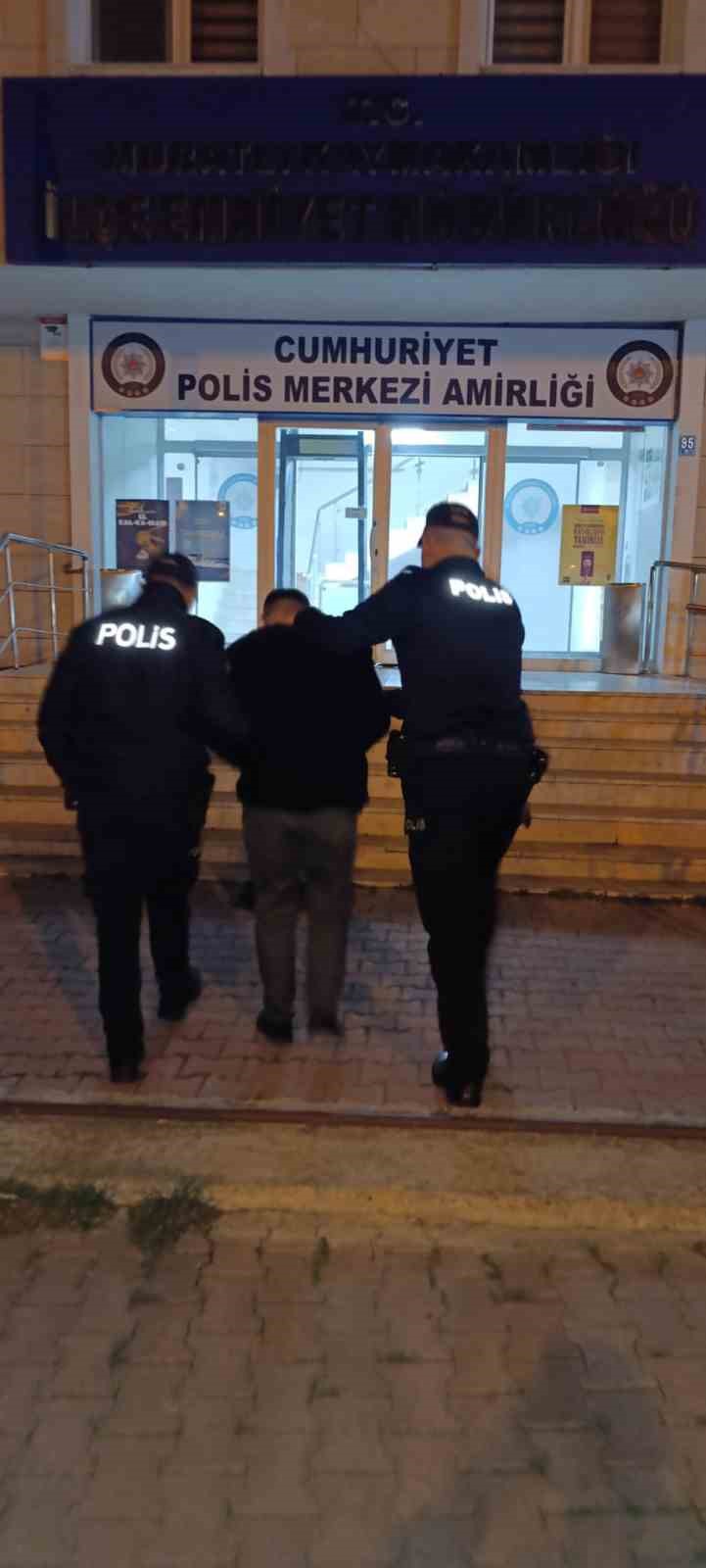 Muratlı’da fabrikadan 1 milyonluk değerinde bakır kablo hırsızlığı: 4 kişi tutuklandı