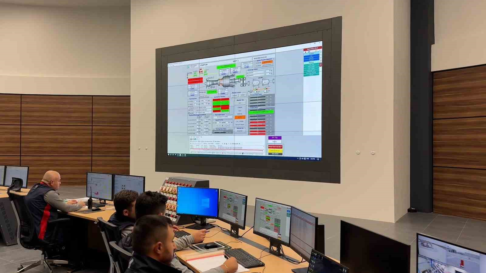 Bakan Bayraktar: "Doğal gaz depolarımız y&uuml;zde 100 dolu"
