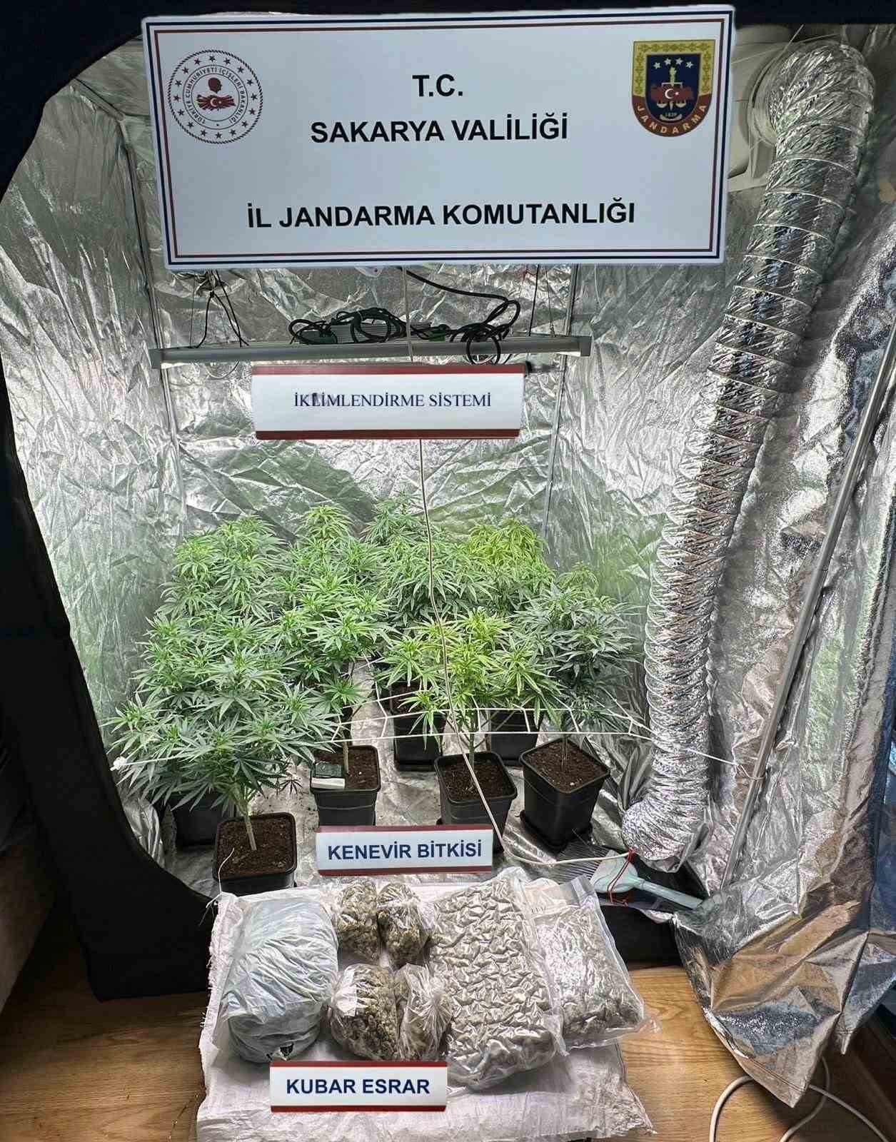 Sakarya&rsquo;da uyuşturucu operasyonları: 5 tutuklama
