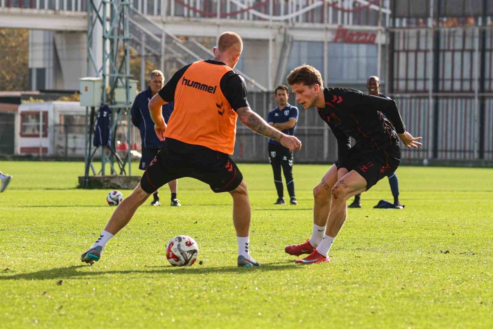 Samsunspor, Beşiktaş maçının hazırlıklarını tamamladı
