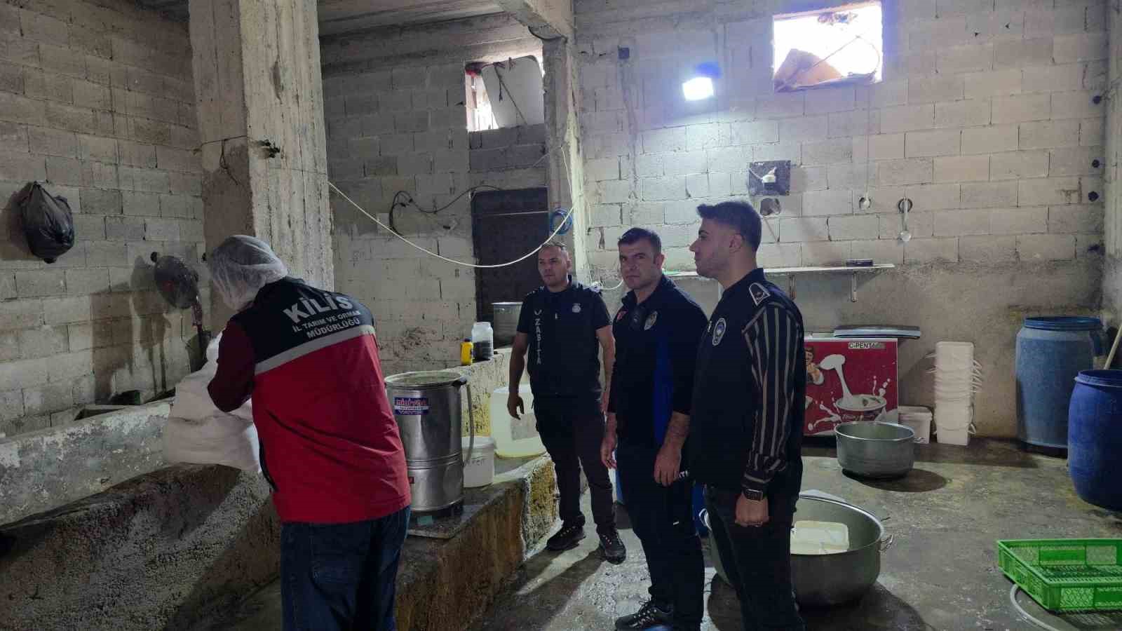 Kilis’te kaçak süt ürünü üretimi yapan işletmeye 315 bin TL ceza