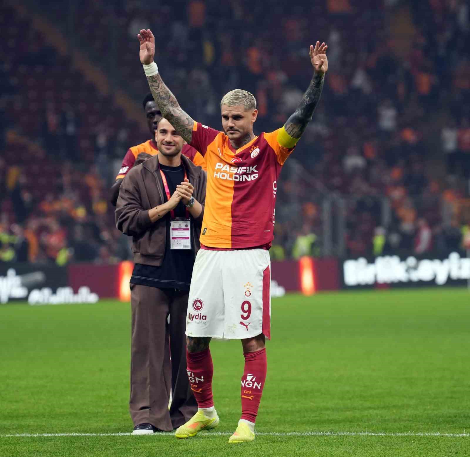 Maç sonu üçlüsü Mauro Icardi ve Barış Alper Yılmaz’dan
