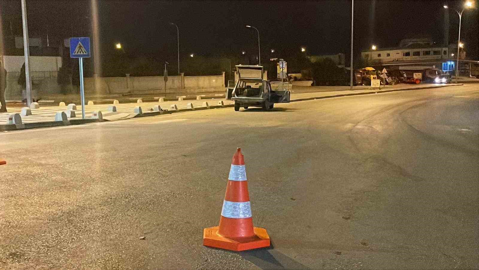 Kazada LPG tankı yerinden çıkan otomobilde gaz kaçağı paniği