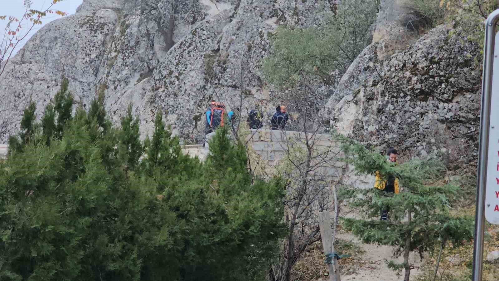 Harput Kalesi’nden kendini boşluğa bırakan kadın hayatını kaybetti