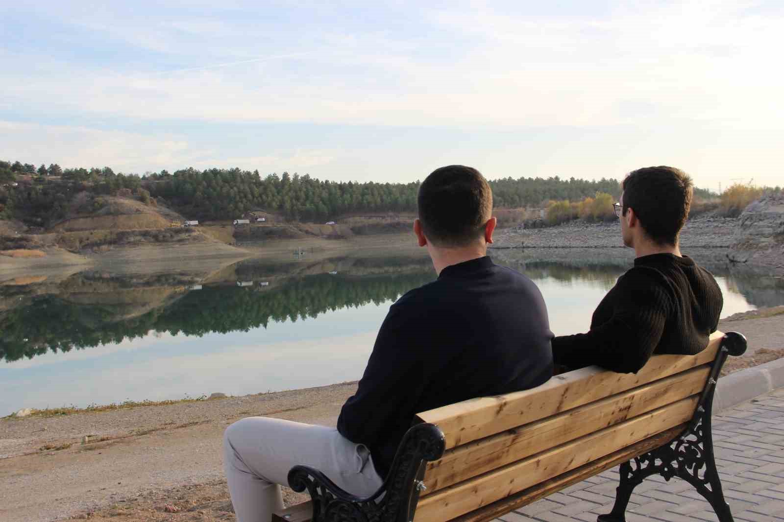 Şehir merkezine birkaç kilometre uzaklıkta: Gün batımı manzarasıyla mest ediyor
