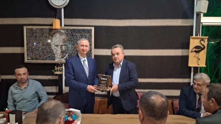 Boz&uuml;y&uuml;k&rsquo;te BORSAB M&uuml;d&uuml;r&uuml; Cemal Geren&rsquo;e veda
