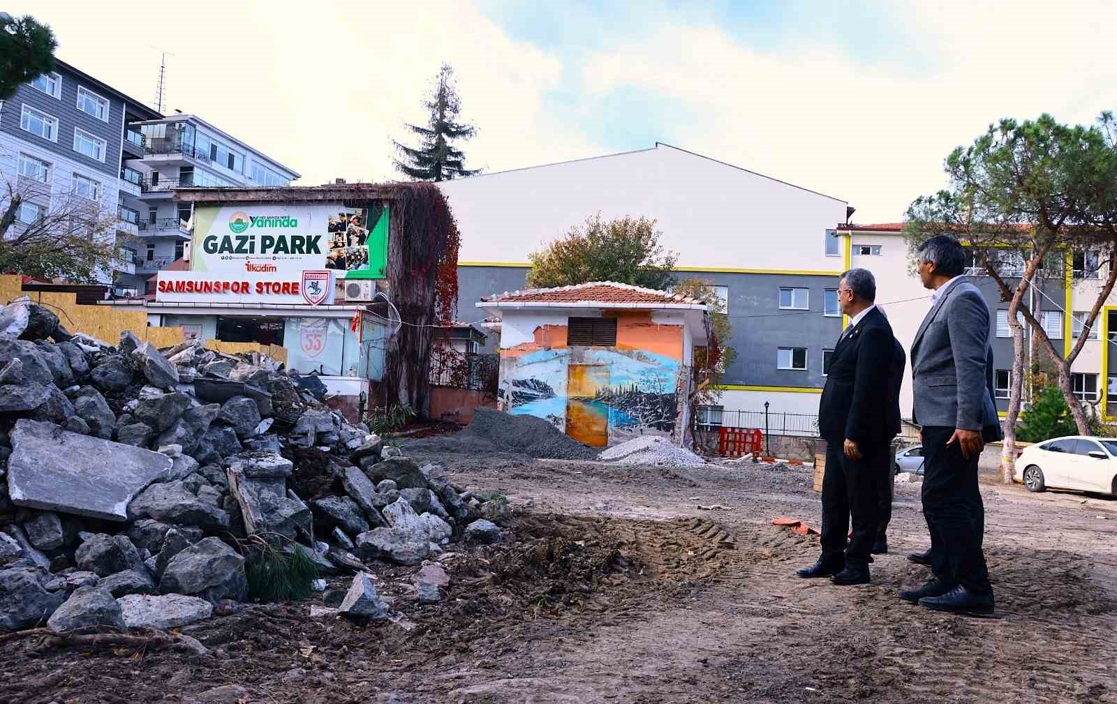 İlkadım’ın yeni çekim noktası: Gazi Kafe Park
