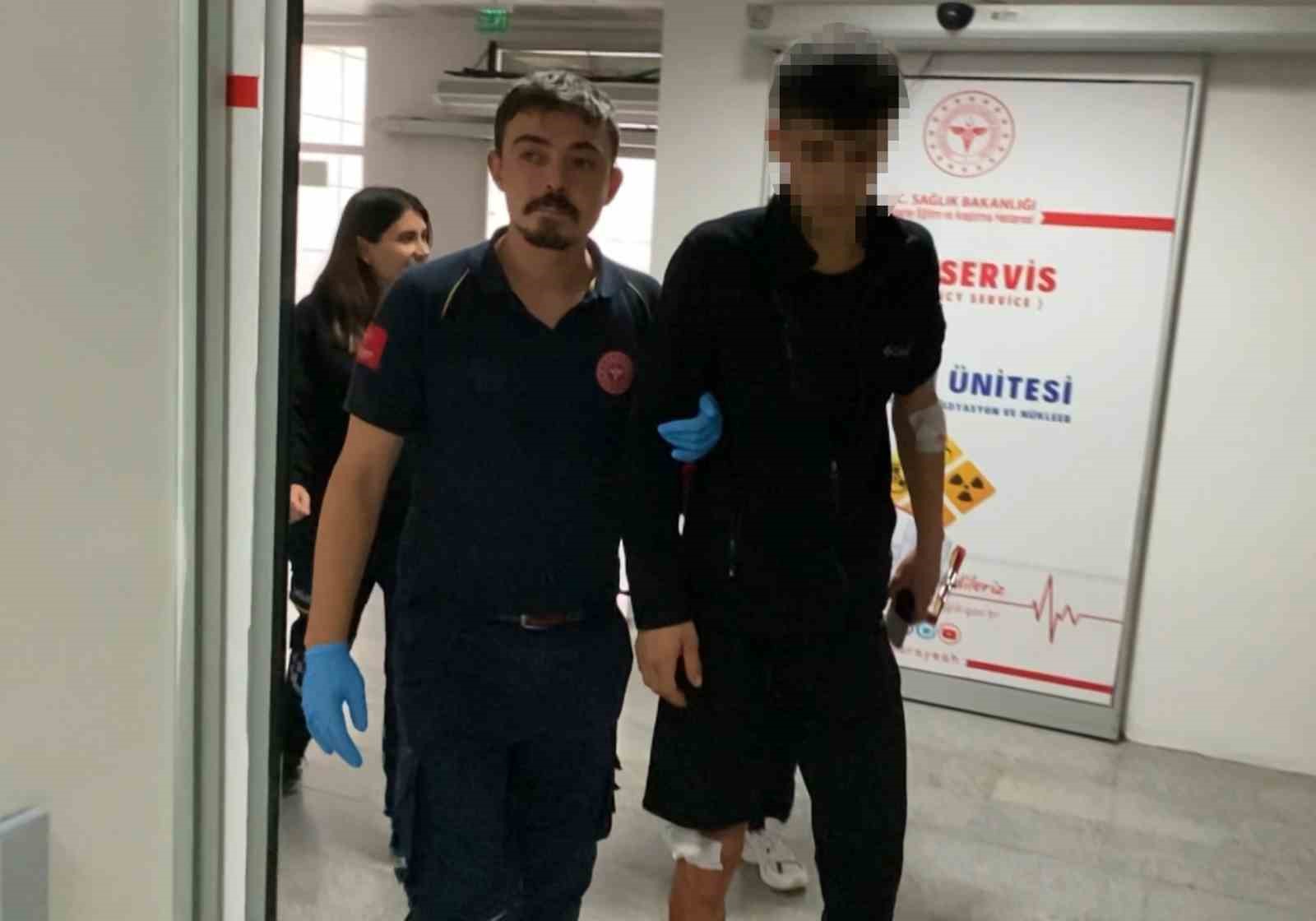 ‘Yan baktın’ diyen 4 çocuğun saldırdığı genç bıçaklandı