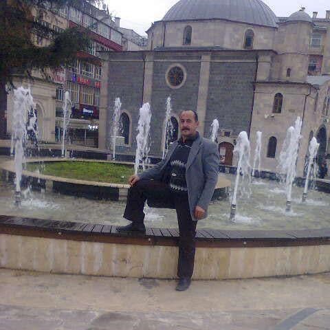 Ahşap yapı taşınırken devrildi: 1 ölü