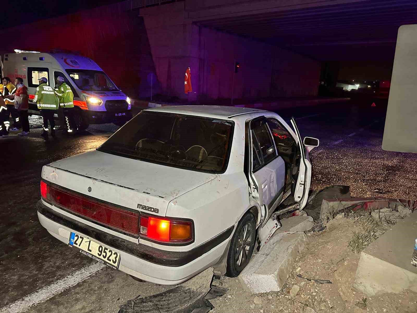 Uşak’ta iki araç çarpıştı: 1’i bebek 10 yaralı