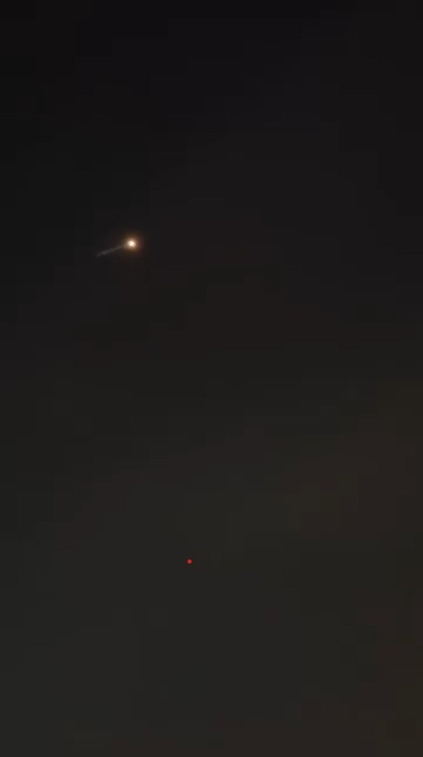 İstanbul’a göktaşı düştü iddiası: Küçükçekmece semalarında görüldü