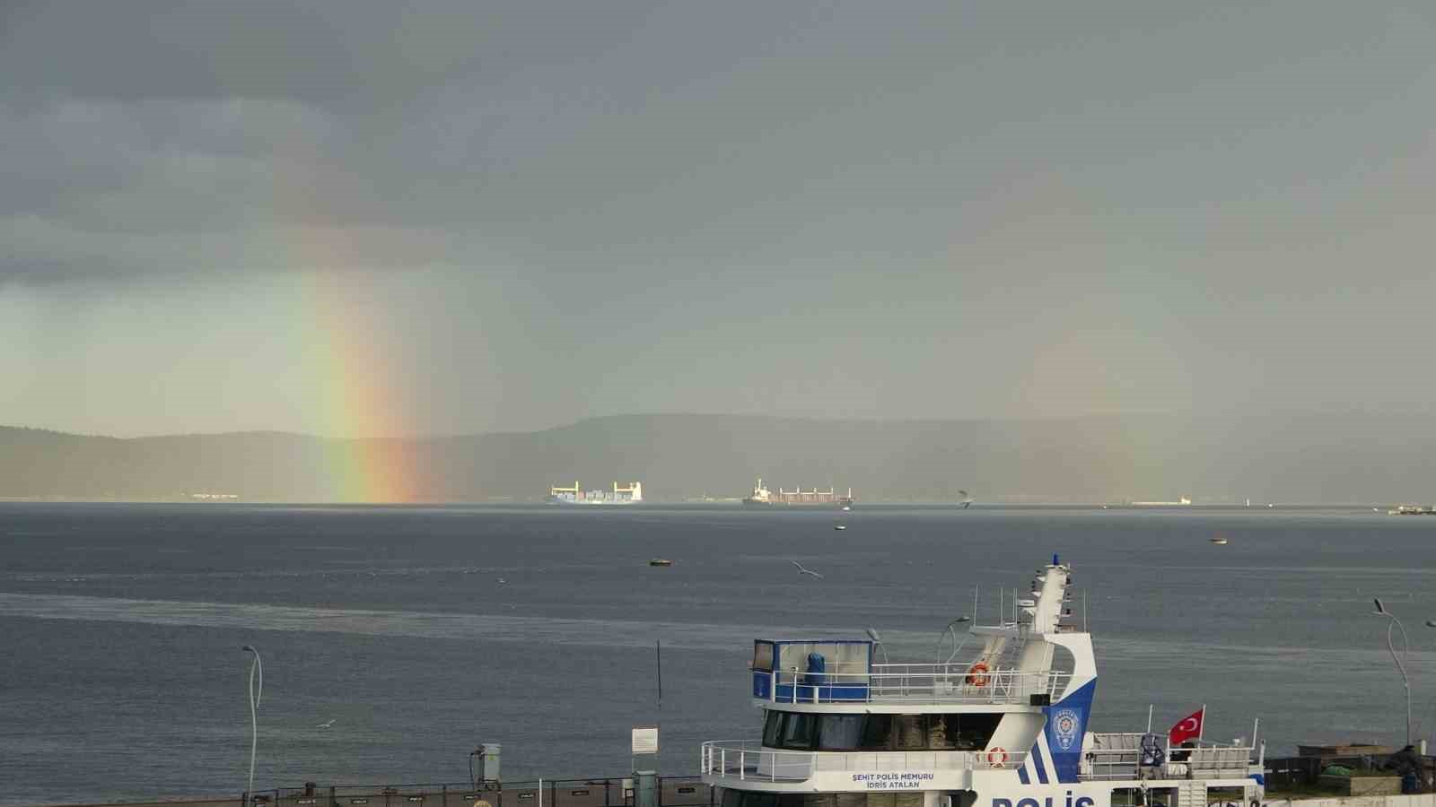 Çanakkale Boğazı’nda çifte gökkuşağı
