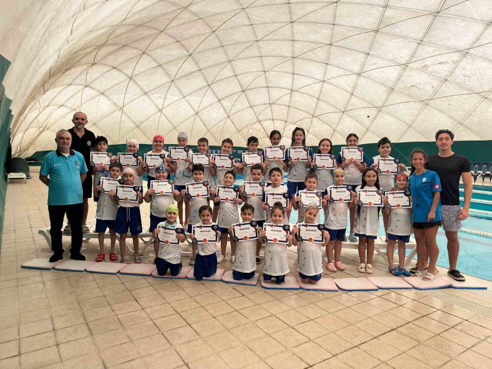 Bursa’da Kış Spor Okulları’nda sertifika heyecanı
