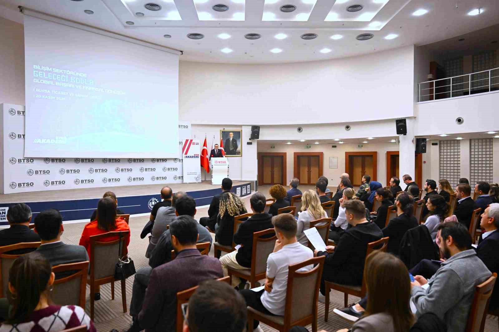 Bilişim sektörü BTSO Akademi’de geleceğin kodlarını yazdı
