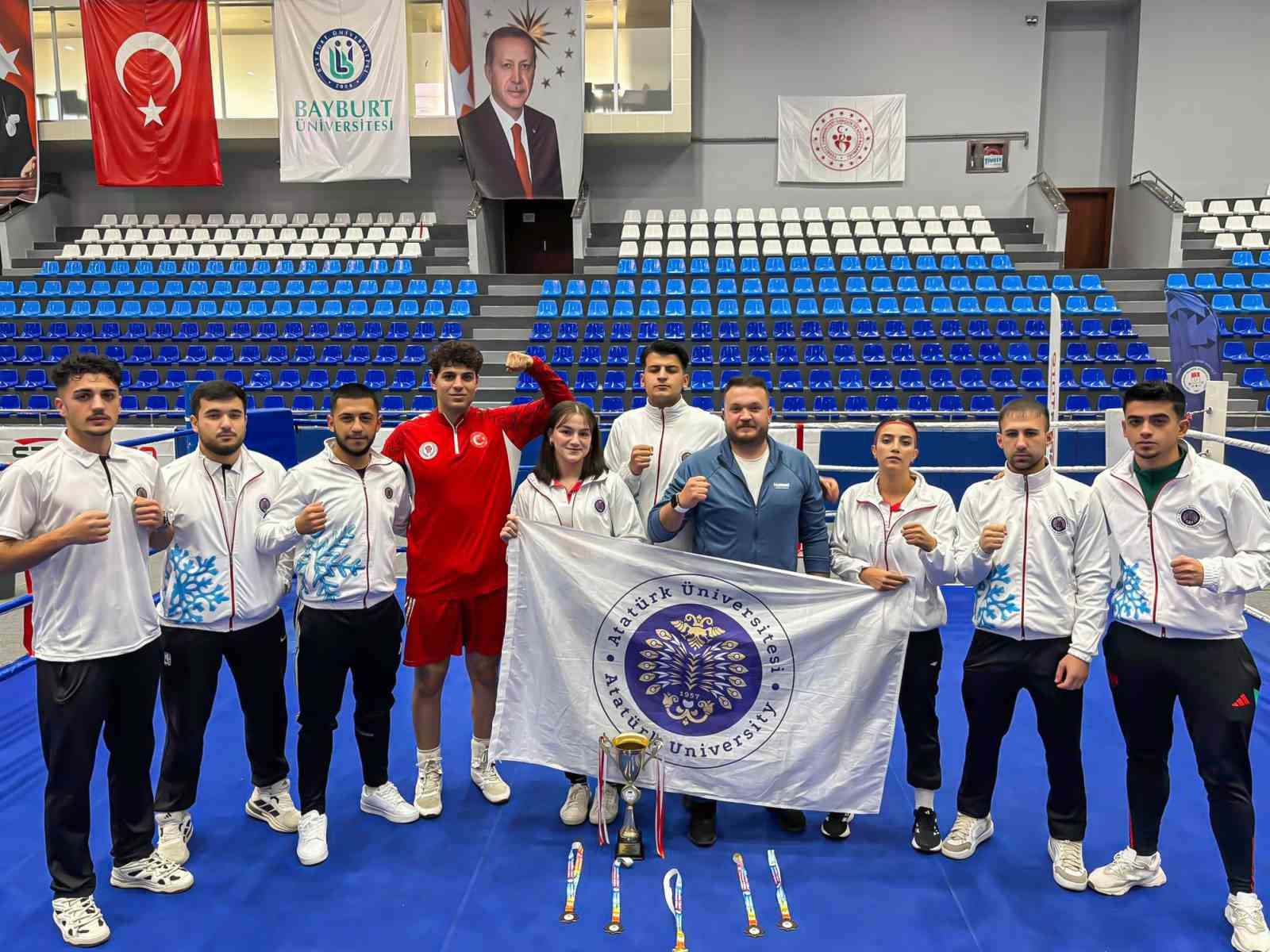 Atatürk Üniversitesi boks takımı, Türkiye şampiyonasından madalyalarla döndü