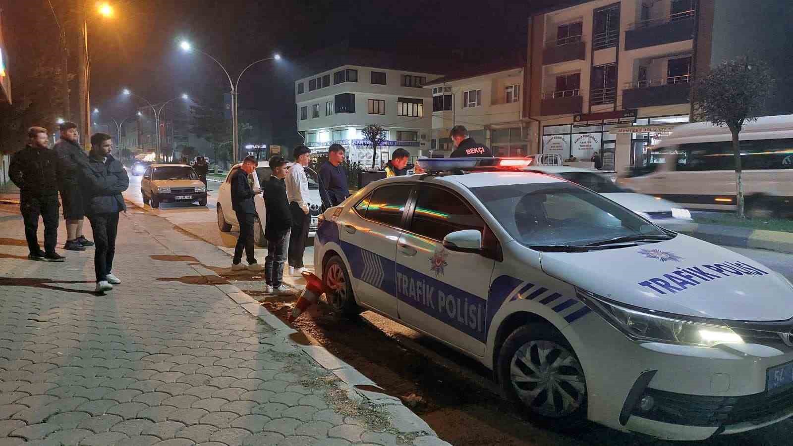 Sakarya’da polis uygulamasında ruhsatsız silah ele geçirildi
