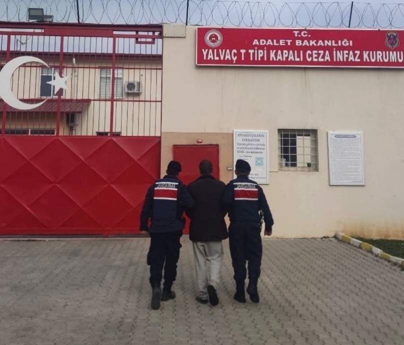 Isparta’da nitelikli cinsel saldırı suçundan 24 yıl 41 ay hapis cezası bulunan hükümlü yakalandı