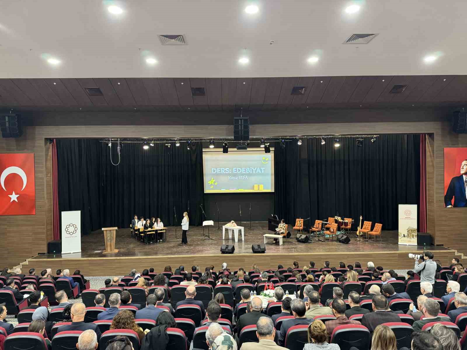 Mardin’de 24 Kasım Öğretmenler Günü programı