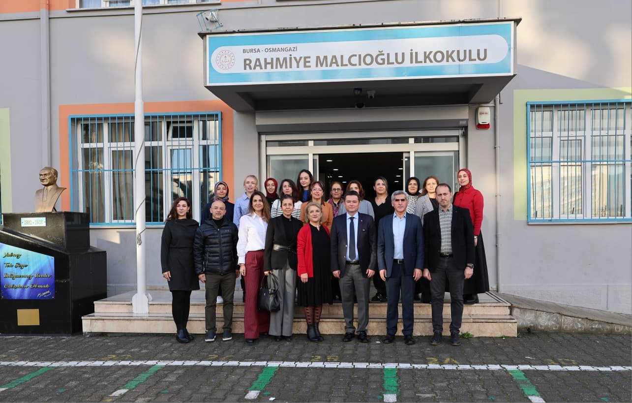 Başkan Erkan Aydın’dan Öğretmenler Günü’nde anlamlı ziyaretler