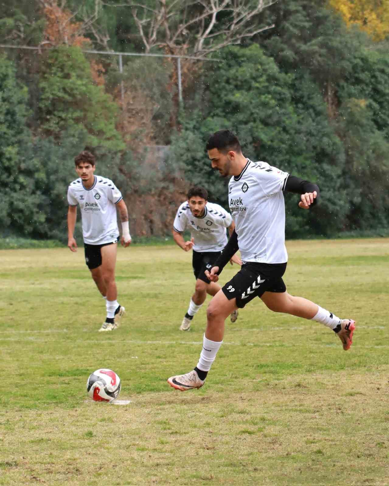 Altay, hazırlık maçında kazandı
