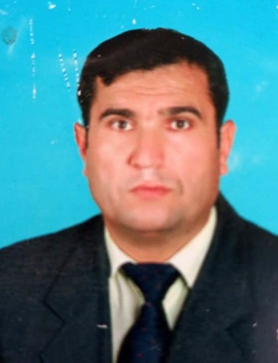 Öğrencileri, öğretmenler gününde vefat eden öğretmenlerini unutmadı