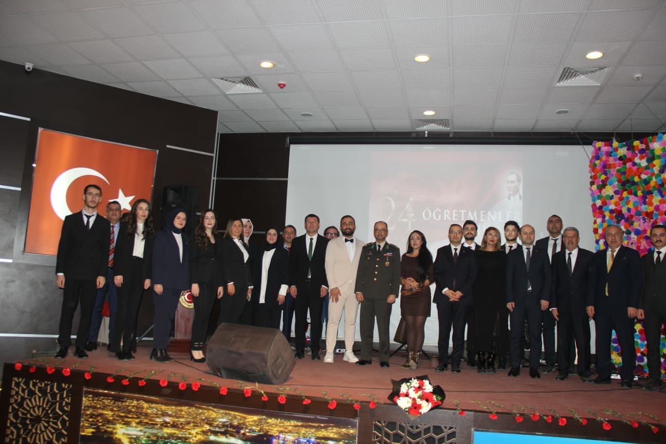 Cizre’de Öğretmenler Günü etkinliği
