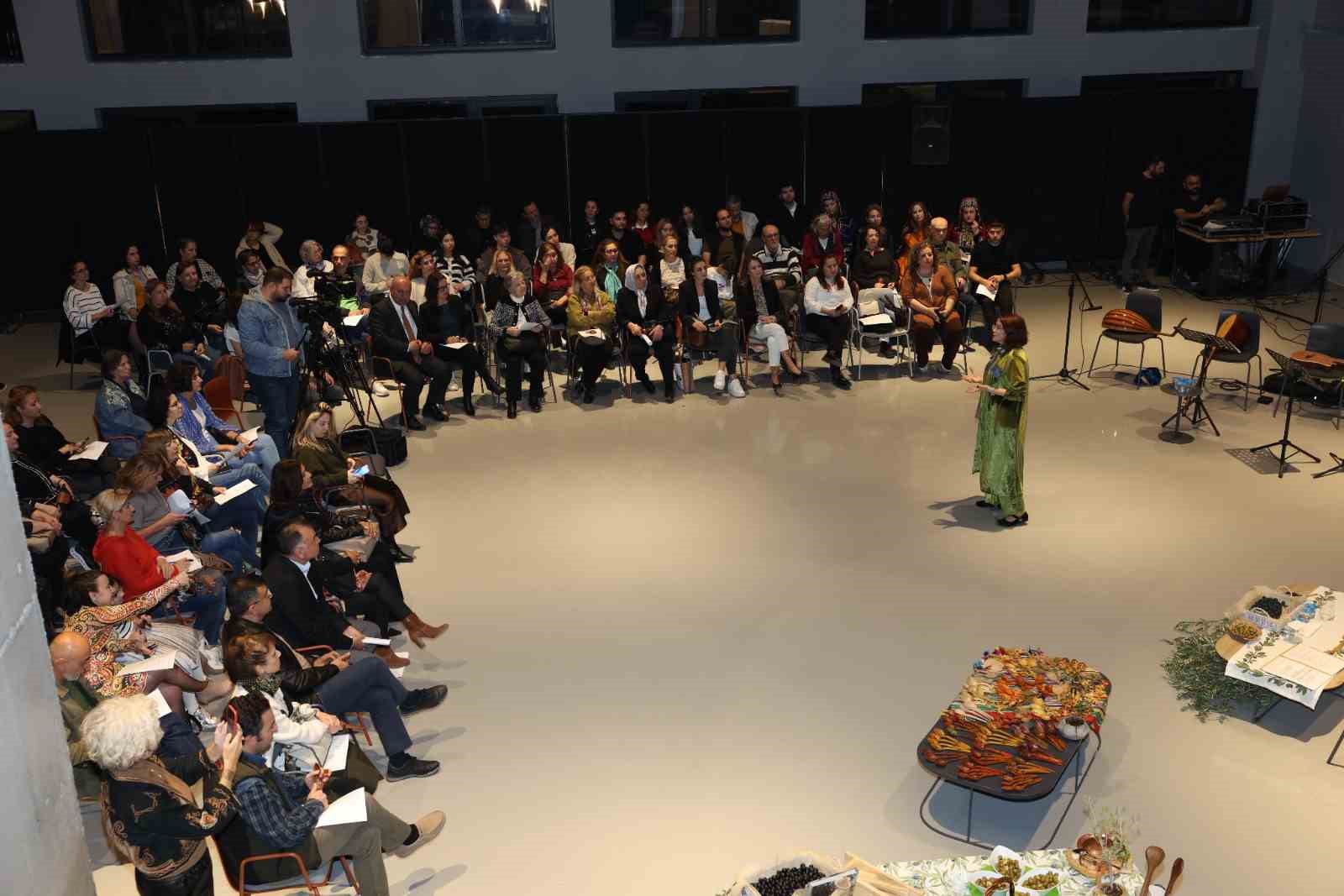 Kaşığın hikayesi zeytinli lezzetlerle anlatıldı