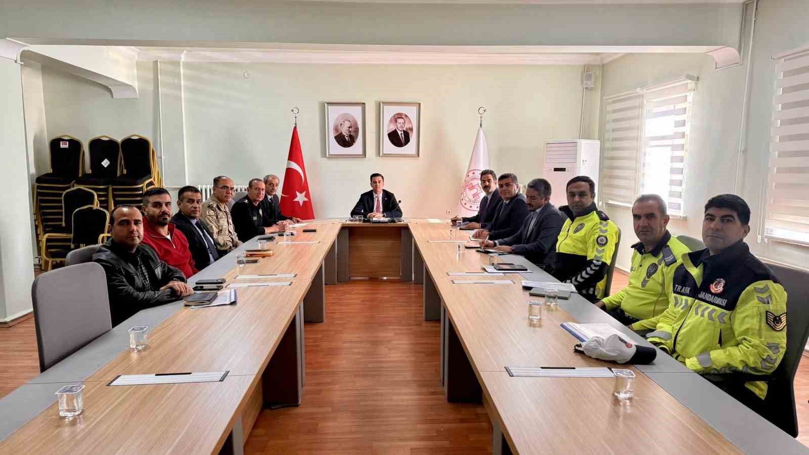 Midyat’ta kış tedbirleri koordinasyon toplantısı yapıldı