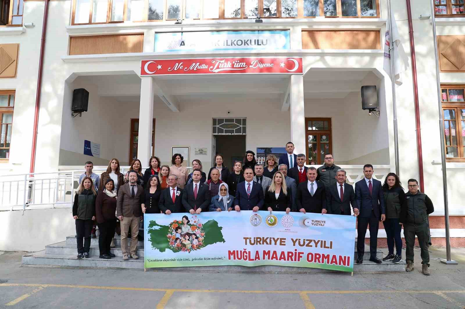 Muğla’da 16 bin 453 öğretmen için 16 Bin 453 fidan toprakla buluşuyor