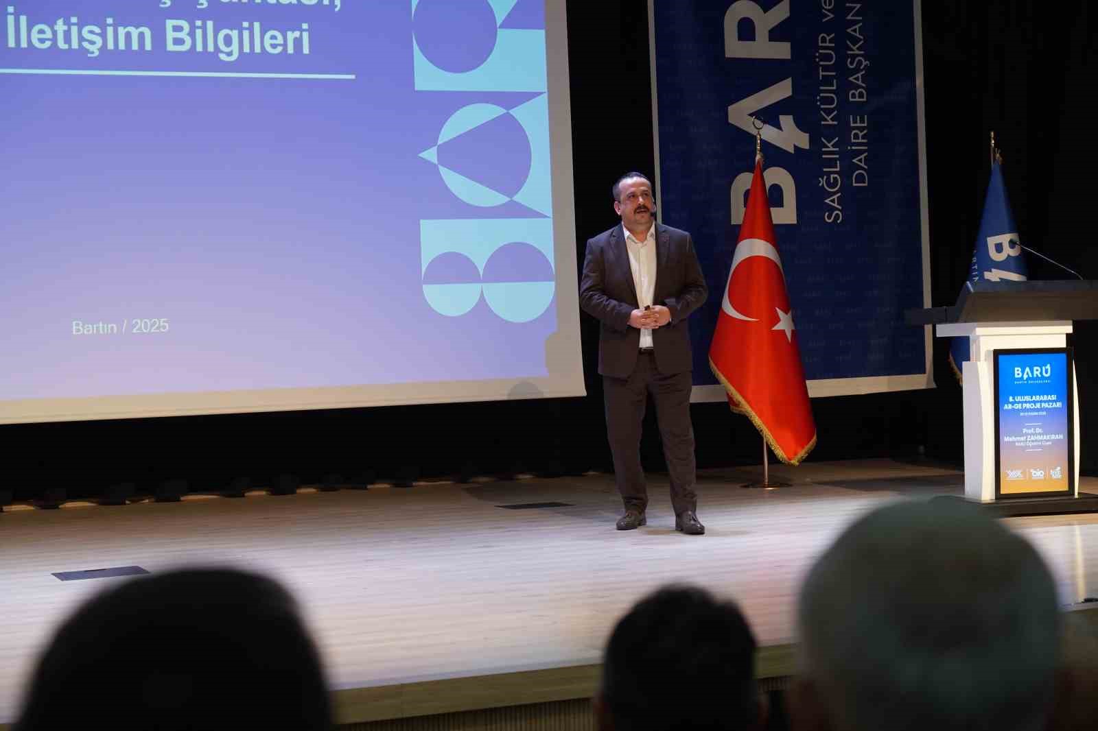 Bilim kafe buluşmaları "8. Uluslararası Ar-Ge Proje Pazarı"nda devam etti
