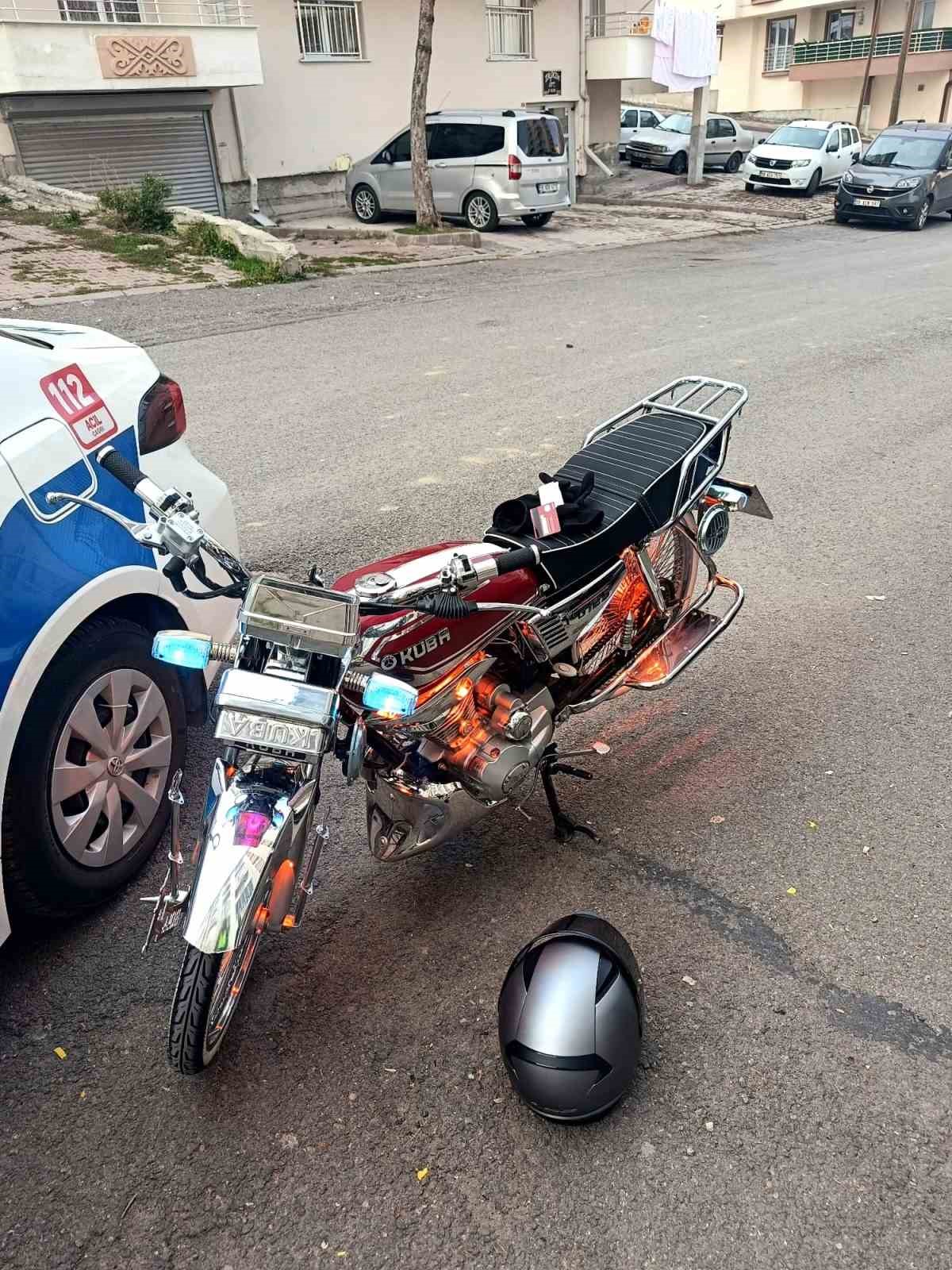 Parkta drift keyfi pahalıya patladı: S&uuml;r&uuml;c&uuml;ye 3 bin 972 TL ceza kesildi
