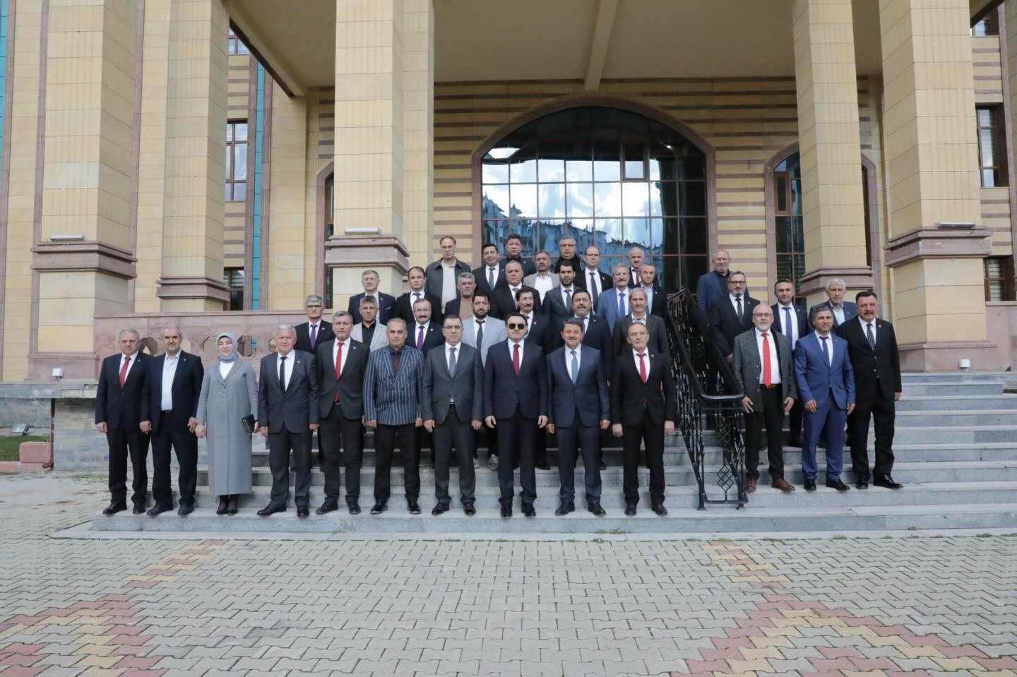 Vali Musa Işın: "K&uuml;tahya&rsquo;yı hak ettiği noktaya hep birlikte taşıyacağız"
