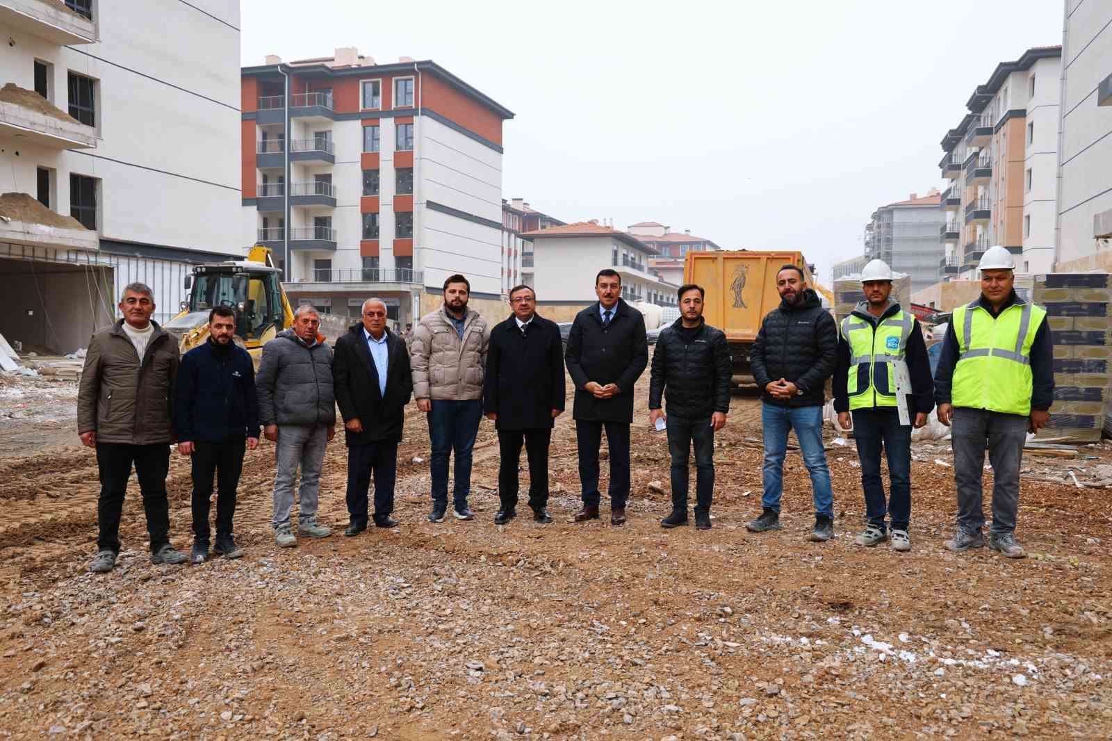 Milletvekili Tüfenkci: "Bugün gelinen noktada geniş caddeleri, modern dükkanları ve hızla yükselen konutları görmek bizleri memnun ediyor"