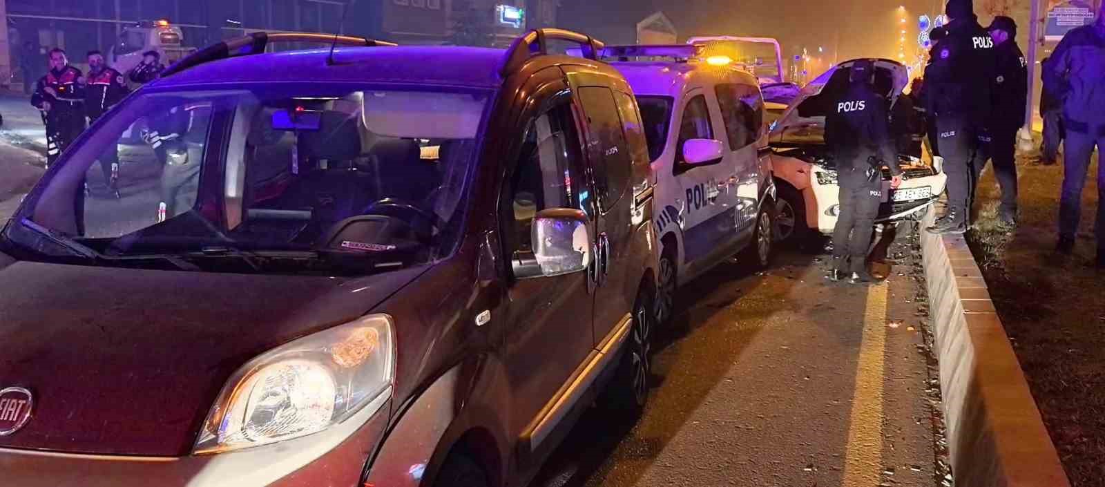 Erzurum&rsquo;da zincirleme kaza: 6 yaralı
