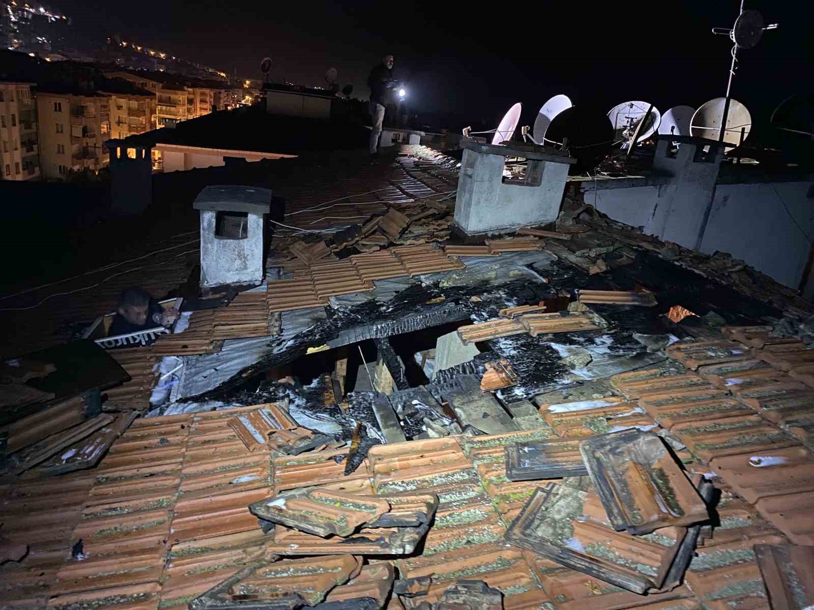 Bursa&rsquo;da şüpheli yangın kabusu büyüyor: Aynı apartmanda 6. yangın