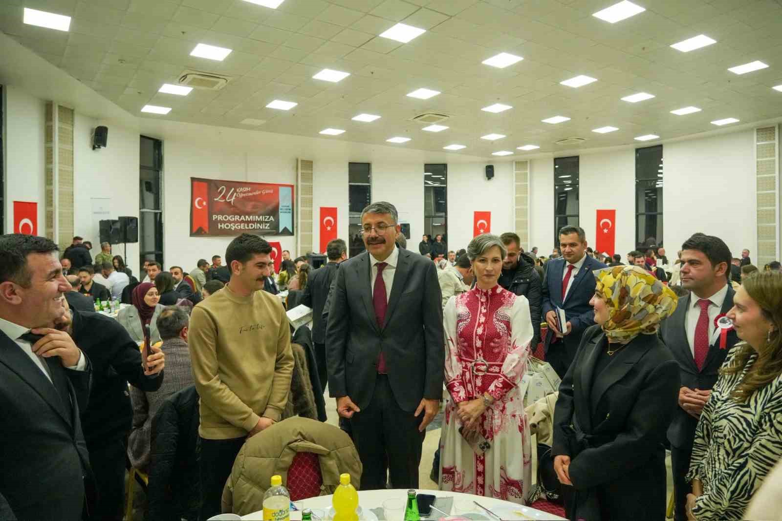 Vali Ali Çelik: "Cehalet; ancak eğitim neferleriyle yenilebilir"
