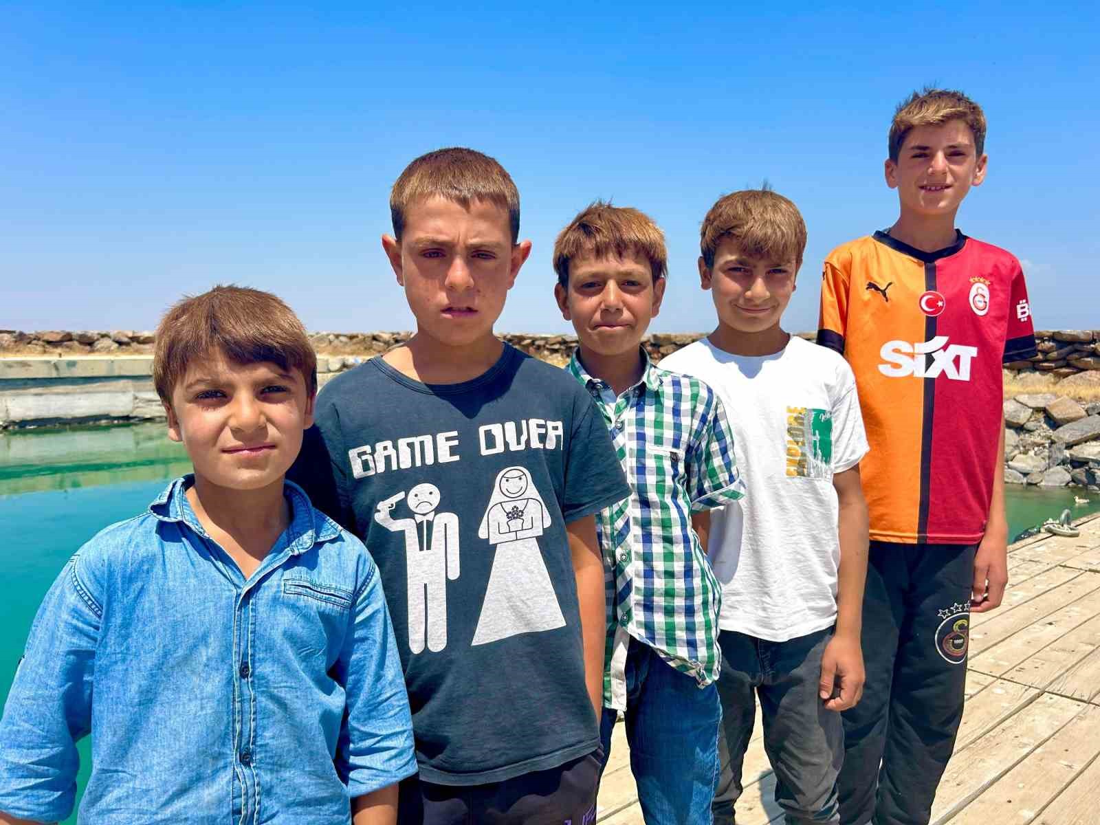 Van Gölü’nde yazın sararan saçlar kışın eski rengine döndü