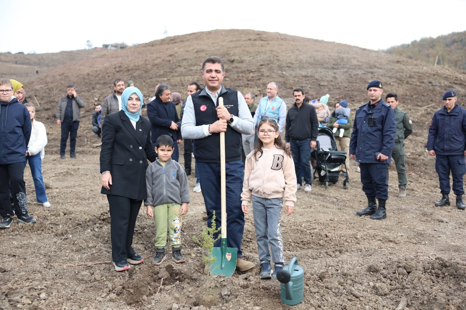 Düzce öğretmenleri hatıra ormanı oluşturuldu