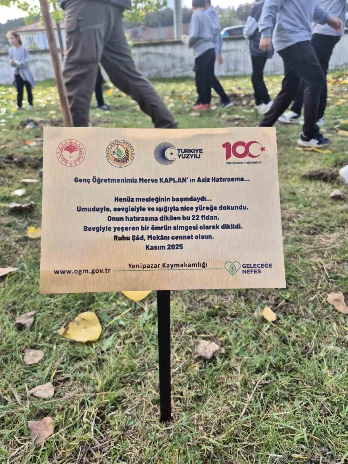 Bilecik&rsquo;te Merve &ouml;ğretmen anısına 72 fidan dikildi
