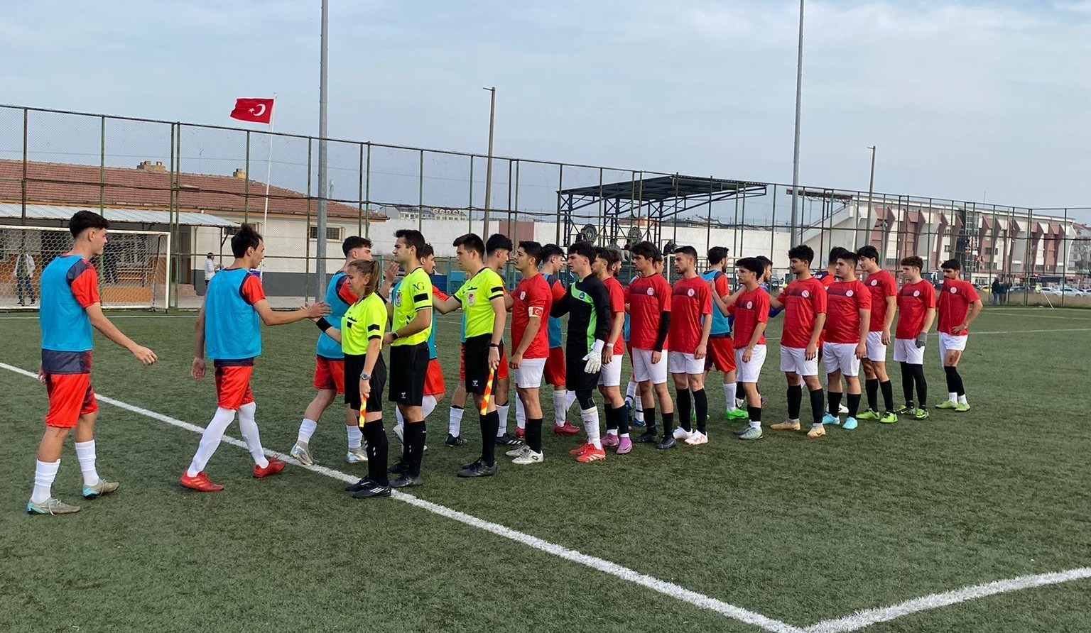 Yurtlig spor müsabakaları Balıkesir’de başladı