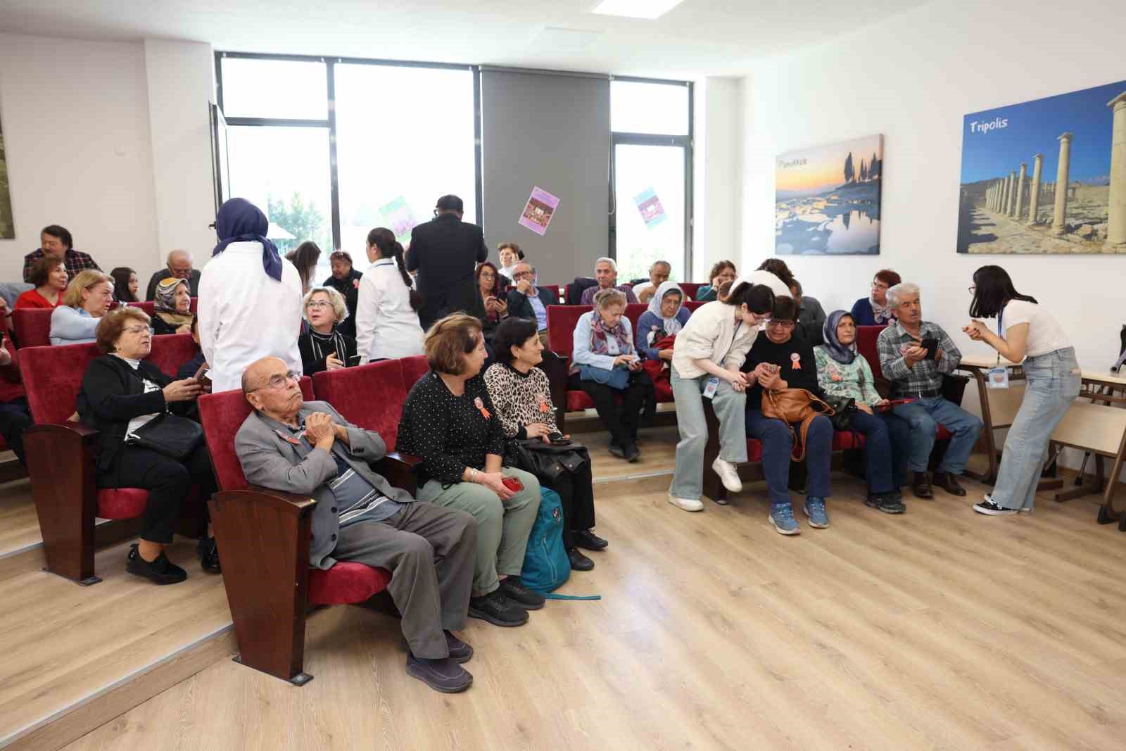 Kuşaklar arasındaki bağlar dijital köprülerle kuruldu