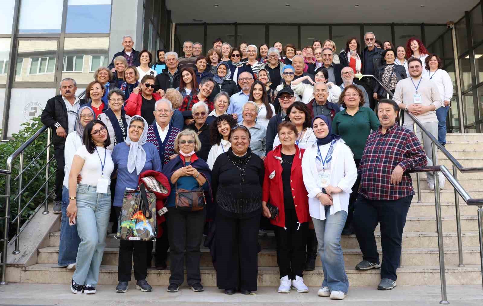 Kuşaklar arasındaki bağlar dijital köprülerle kuruldu
